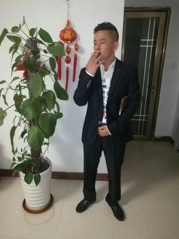 男人三十而立的第二张照片--宁化相亲网
