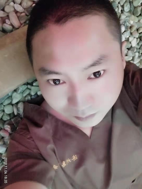 红枫叶的第一张照片--宁化相亲网