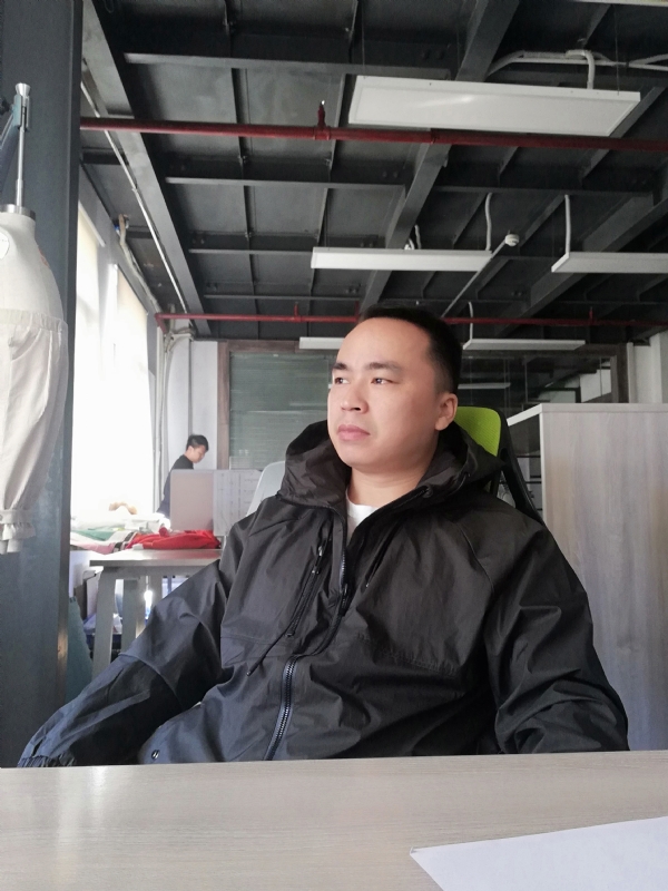左眼皮跳跳的第一张照片--宁化相亲网
