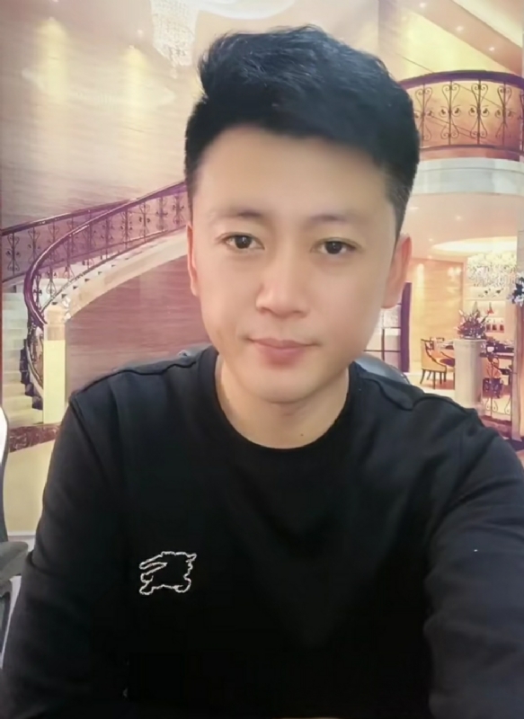 屋顶拾荒人的第三张照片--宁化相亲网