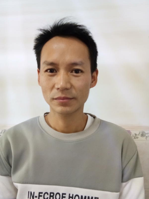 单亲爸爸的第一张照片--宁化相亲网