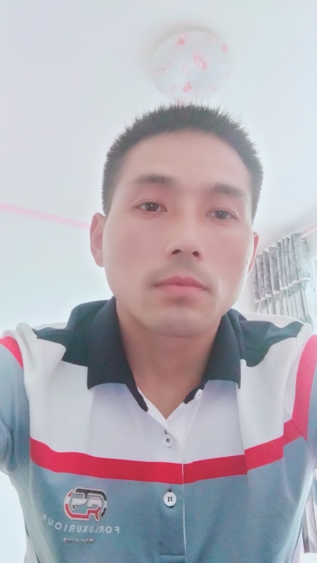 染红尘世的第一张照片--宁化相亲网