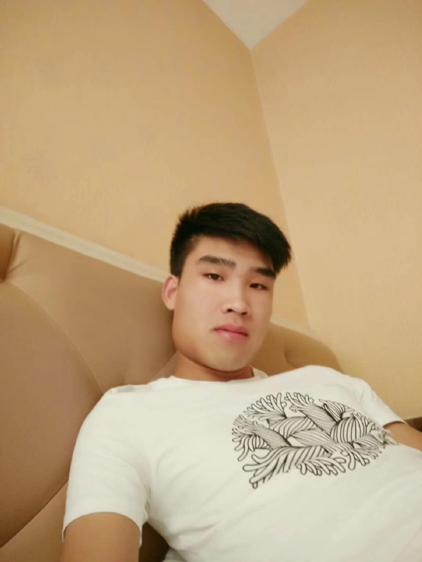 谁不曾孤单上路的第二张照片--宁化相亲网
