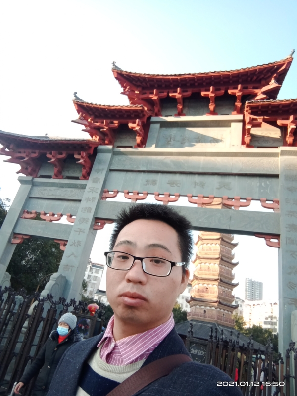 碧血丹心的第一张照片--宁化相亲网