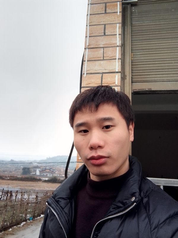 银色的羽翼的第一张照片--宁化相亲网