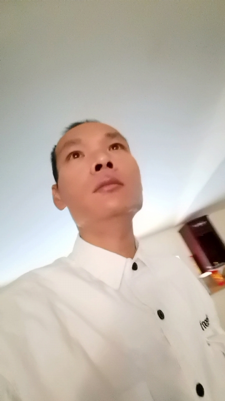 只影向谁去的第五张照片--宁化相亲网
