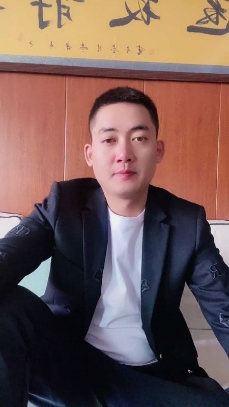 李泽胜的第一张照片--宁化相亲网