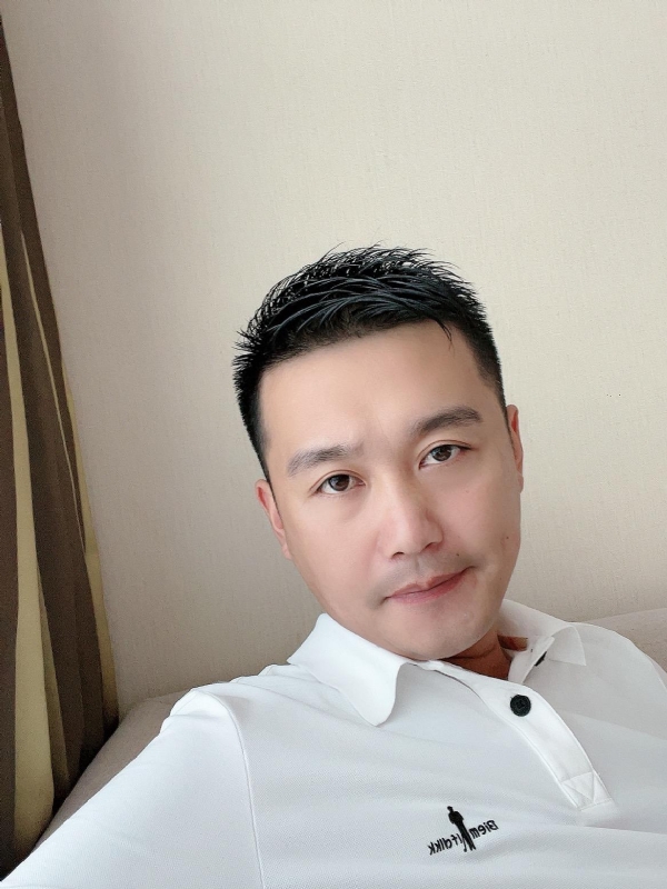 笑望人非的第一张照片--宁化相亲网