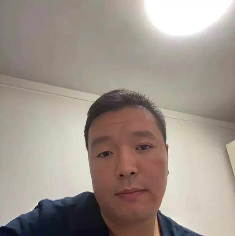 穿唐装的松鼠的第一张照片--宁化相亲网
