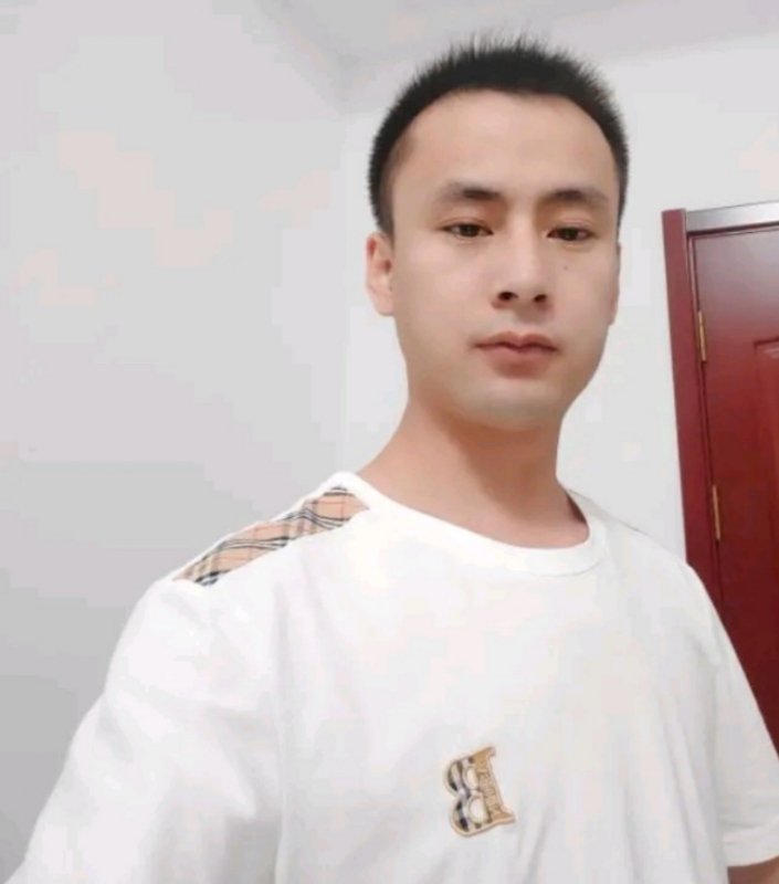 海阔天空的第一张照片--宁化相亲网