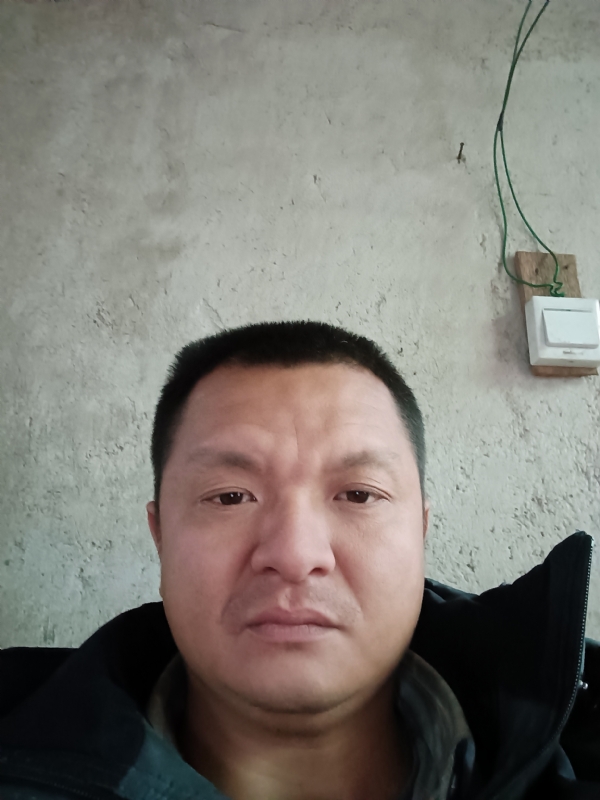 兰成龙的第三张照片--宁化相亲网